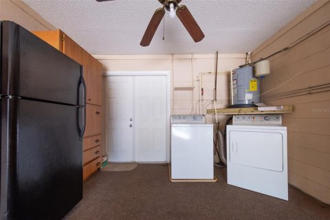 Condominio en venta en Seminole, Florida, 2 dormitorios, 146.32 m2 № 2100264 - foto 27