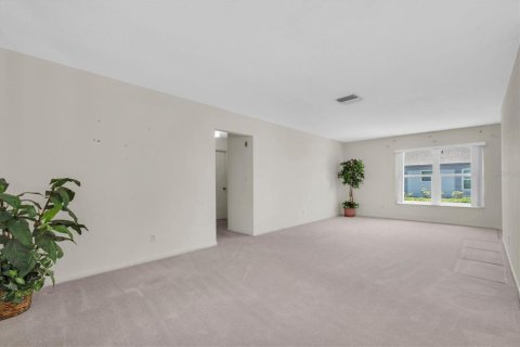 Condominio en venta en Seminole, Florida, 2 dormitorios, 146.32 m2 № 2100264 - foto 13