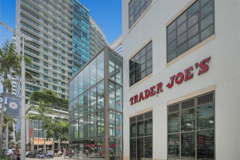 Copropriété à vendre à Miami, Floride: 2 chambres, 100.52 m2 № 1978524 - photo 15