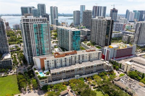 Copropriété à vendre à Miami, Floride: 2 chambres, 100.52 m2 № 1978524 - photo 12