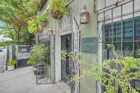 Copropriété à vendre à Miami, Floride: 2 chambres, 100.52 m2 № 1978524 - photo 14