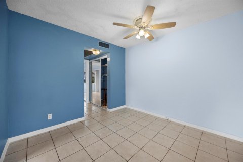Copropriété à vendre à West Palm Beach, Floride: 1 chambre, 63.55 m2 № 2083179 - photo 5