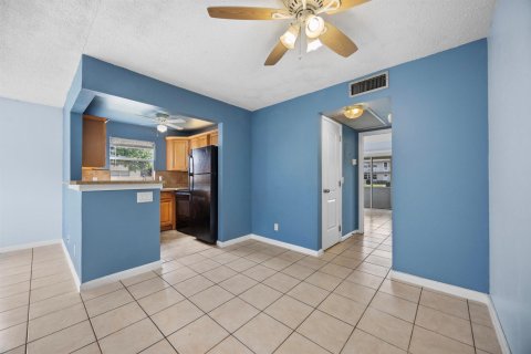 Copropriété à vendre à West Palm Beach, Floride: 1 chambre, 63.55 m2 № 2083179 - photo 16