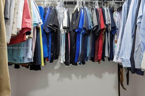 Condominio en venta en Aventura, Florida, 2 dormitorios, 87.7 m2 № 1817636 - foto 11