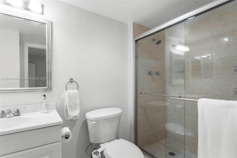 Condominio en venta en Aventura, Florida, 2 dormitorios, 87.7 m2 № 1817636 - foto 12