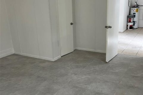 Купить виллу или дом в Окичоби, Флорида 4 комнаты, 178.84м2, № 2156916 - фото 13