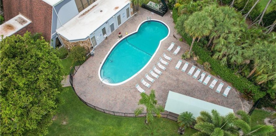 Condo à Hallandale Beach, Floride, 2 chambres № 1155826