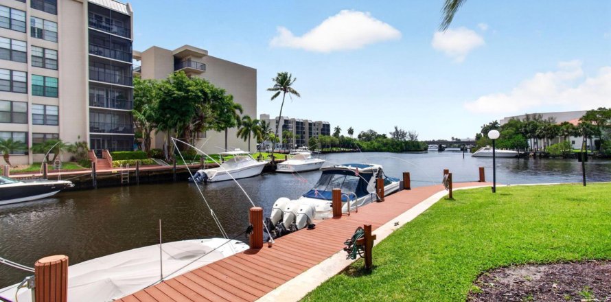 Condominio en Boca Raton, Florida, 2 dormitorios  № 2084989