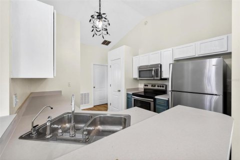 Casa en alquiler en Minneola, Florida, 3 dormitorios, 140.93 m2 № 1903383 - foto 16
