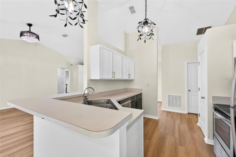 Casa en alquiler en Minneola, Florida, 3 dormitorios, 140.93 m2 № 1903383 - foto 14