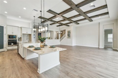 Casa en alquiler en San Antonio, Florida, 5 dormitorios, 291.53 m2 № 1854463 - foto 18