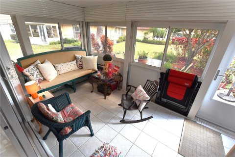 Casa en venta en Lake Worth, Florida, 2 dormitorios, 95.13 m2 № 2028113 - foto 5