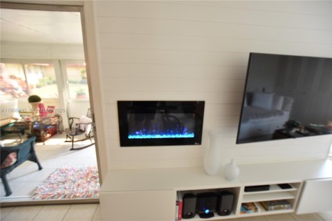 Casa en venta en Lake Worth, Florida, 2 dormitorios, 95.13 m2 № 2028113 - foto 14