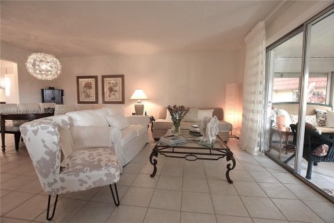Casa en venta en Lake Worth, Florida, 2 dormitorios, 95.13 m2 № 2028113 - foto 12
