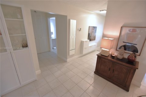 Casa en venta en Lake Worth, Florida, 2 dormitorios, 95.13 m2 № 2028113 - foto 19