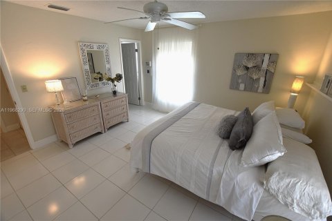 Casa en venta en Lake Worth, Florida, 2 dormitorios, 95.13 m2 № 2028113 - foto 26