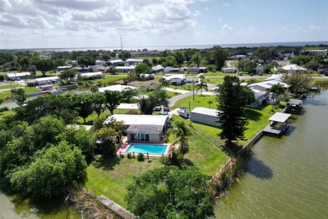 Casa en venta en Okeechobee, Florida, 3 dormitorios, 133.59 m2 № 1616608 - foto 4