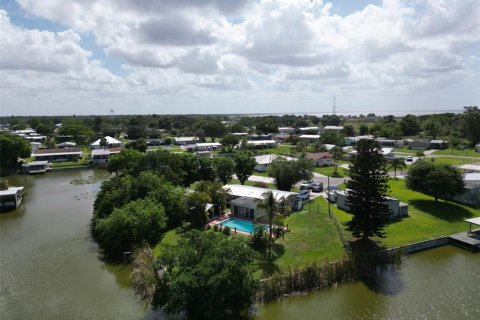 Casa en venta en Okeechobee, Florida, 3 dormitorios, 133.59 m2 № 1616608 - foto 5