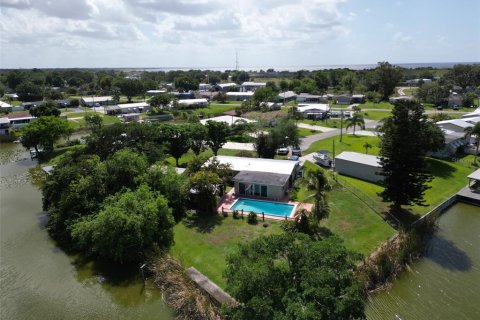 Casa en venta en Okeechobee, Florida, 3 dormitorios, 133.59 m2 № 1616608 - foto 3