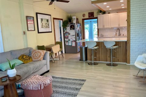 Casa en venta en Okeechobee, Florida, 3 dormitorios, 133.59 m2 № 1616608 - foto 16