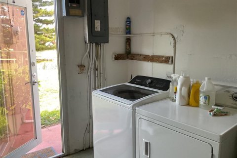 Casa en venta en Okeechobee, Florida, 3 dormitorios, 133.59 m2 № 1616608 - foto 30