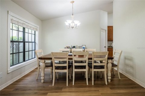 Villa ou maison à vendre à Riverview, Floride: 5 chambres, 248.42 m2 № 2295298 - photo 11