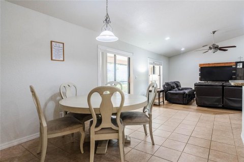 Villa ou maison à vendre à Riverview, Floride: 5 chambres, 248.42 m2 № 2295298 - photo 19