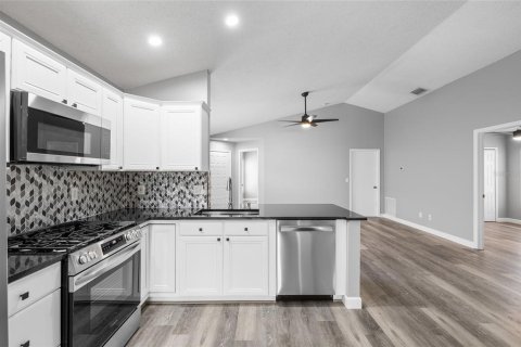 Villa ou maison à vendre à Valrico, Floride: 3 chambres, 123.19 m2 № 1634005 - photo 10
