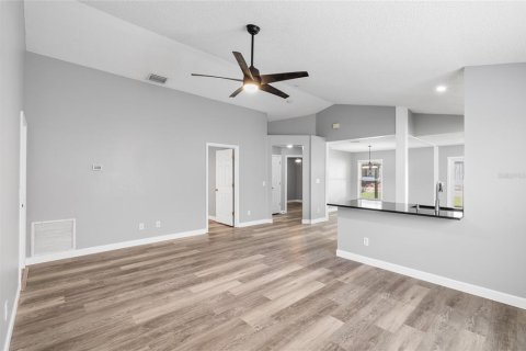 Villa ou maison à vendre à Valrico, Floride: 3 chambres, 123.19 m2 № 1634005 - photo 5