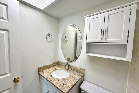 Copropriété à louer à New Port Richey, Floride: 2 chambres, 102.56 m2 № 2167412 - photo 17
