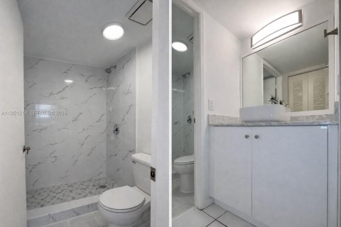 Снять в аренду квартиру в Майами, Флорида 2 спальни, 89м2, № 2007233 - фото 8