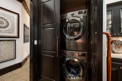Casa en venta en Saint Petersburg, Florida, 3 dormitorios, 351.73 m2 № 2097004 - foto 20