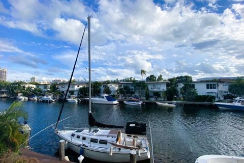 Copropriété à louer à North Miami Beach, Floride: 1 chambre, 84.45 m2 № 1996372 - photo 17