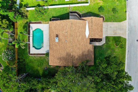 House in Bradenton, Florida 4 bedrooms, 196.95 sq.m. № 1824465 - photo 4