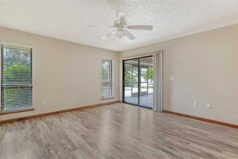 House in Bradenton, Florida 4 bedrooms, 196.95 sq.m. № 1824465 - photo 21