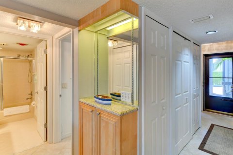 Condominio en alquiler en Sarasota, Florida, 2 dormitorios, 113.06 m2 № 1579261 - foto 15