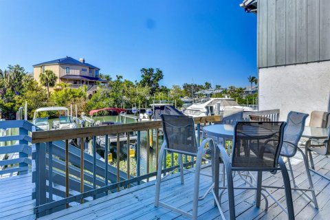 Condominio en alquiler en Sarasota, Florida, 2 dormitorios, 113.06 m2 № 1579261 - foto 4