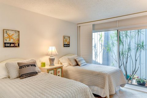 Condominio en alquiler en Sarasota, Florida, 2 dormitorios, 113.06 m2 № 1579261 - foto 22