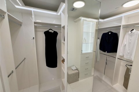 Condominio en alquiler en Fort Lauderdale, Florida, 3 dormitorios, 156.26 m2 № 2175500 - foto 15