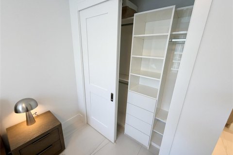 Condominio en alquiler en Fort Lauderdale, Florida, 3 dormitorios, 156.26 m2 № 2175500 - foto 20