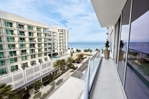 Condominio en alquiler en Fort Lauderdale, Florida, 3 dormitorios, 156.26 m2 № 2175500 - foto 23