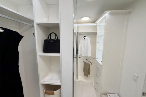 Condominio en alquiler en Fort Lauderdale, Florida, 3 dormitorios, 156.26 m2 № 2175500 - foto 17