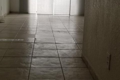 Condo in Miami, Florida  № 1934360 - photo 7