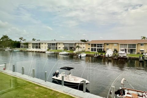 Condo in Pompano Beach, Florida, 2 bedrooms  № 1792455 - photo 17