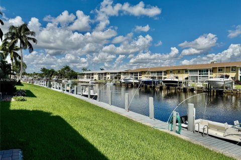 Copropriété à vendre à Pompano Beach, Floride: 2 chambres, 92.9 m2 № 1792455 - photo 26