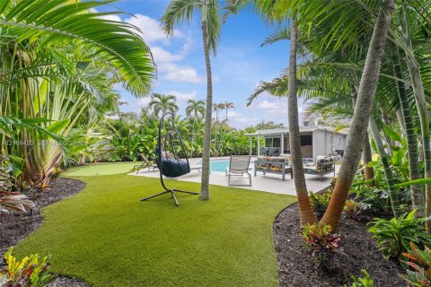 House in Hollywood, Florida 2 bedrooms, 95.97 sq.m. № 2426078 - photo 3