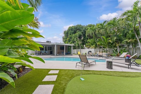 Casa en Hollywood, Florida 2 dormitorios, 95.97 m2 № 2426078