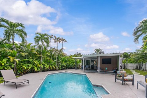 House in Hollywood, Florida 2 bedrooms, 95.97 sq.m. № 2426078 - photo 6