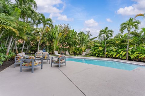 House in Hollywood, Florida 2 bedrooms, 95.97 sq.m. № 2426078 - photo 7