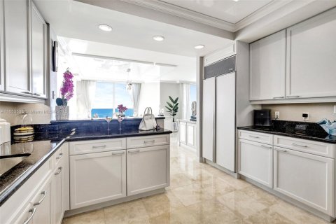 Купить кондоминиум в Авентура, Флорида 3 спальни, 303.23м2, № 1352079 - фото 17
